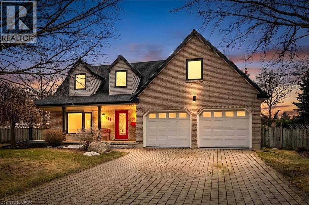 161 AMBLESIDE Court, Waterloo