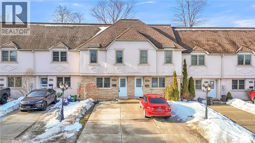 43 BLANDFORD Street UnitNo. 4, Woodstock