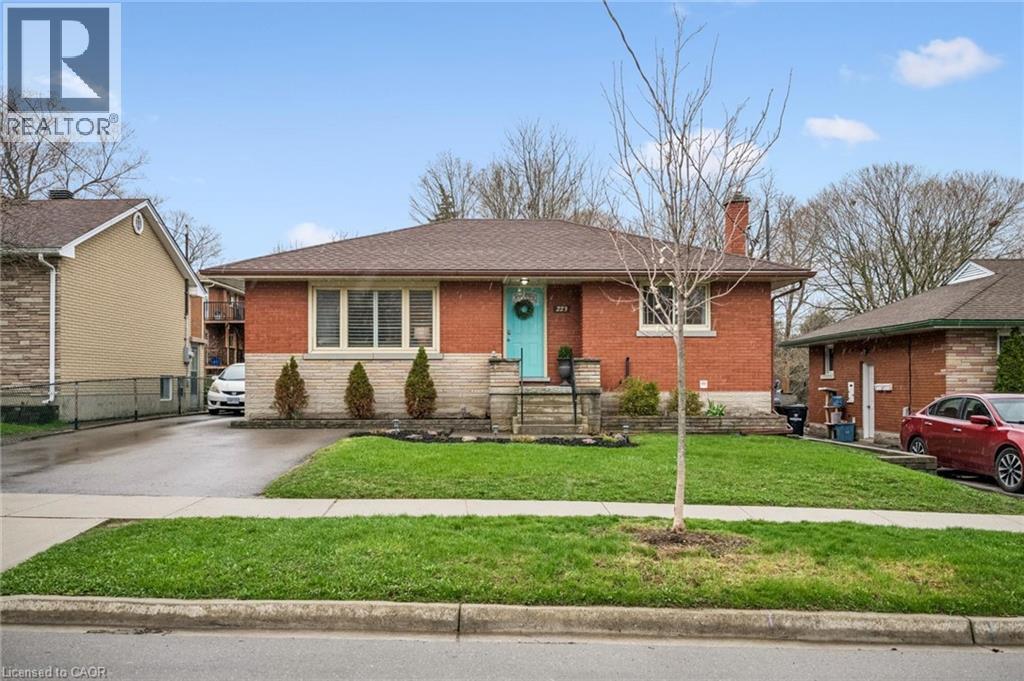 223 CONNAUGHT Street, Kitchener
