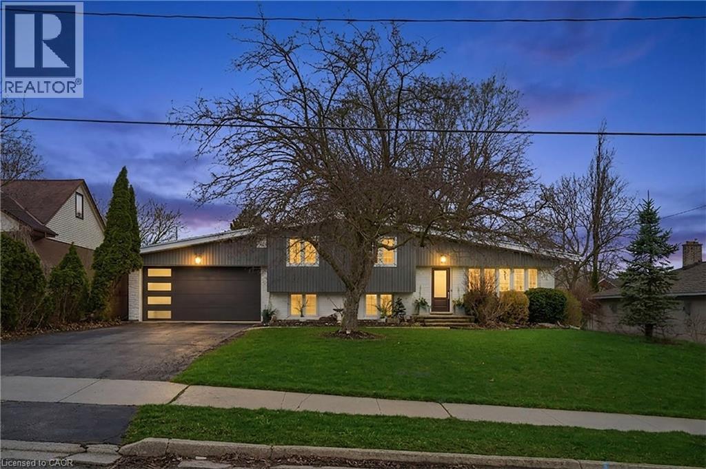 92 WATER Street, St. Jacobs