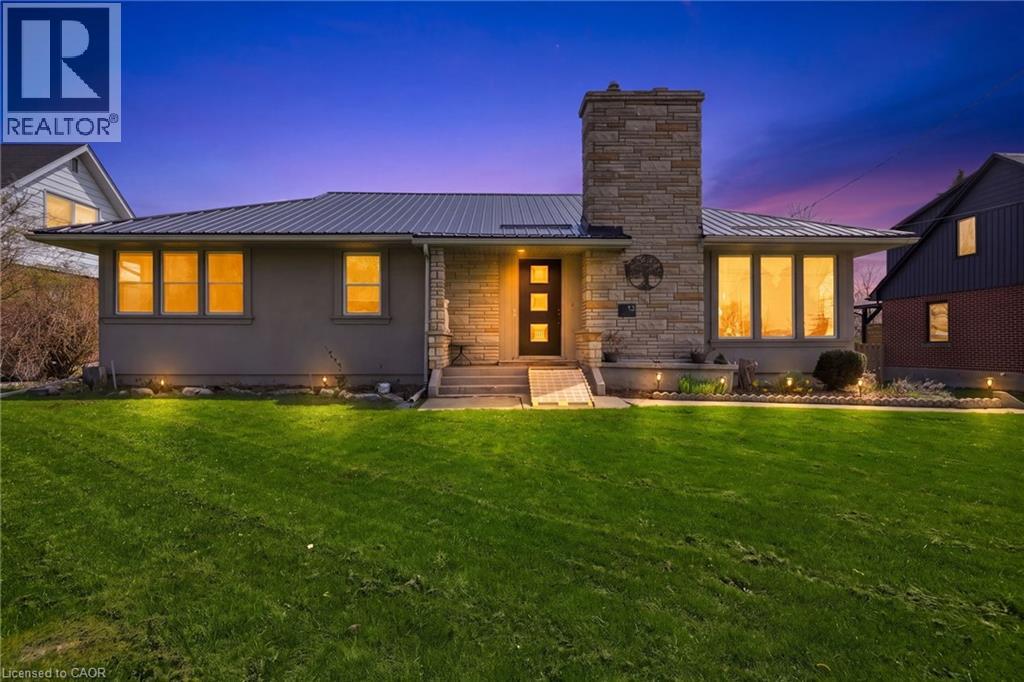 12 PARKVIEW Road, Hagersville