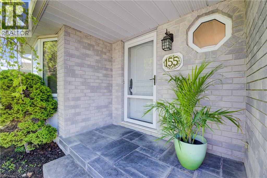 155 BANKSIDE Drive, Kitchener