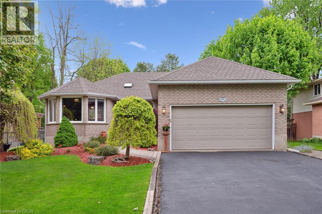 606 RUSTIC Drive, Waterloo