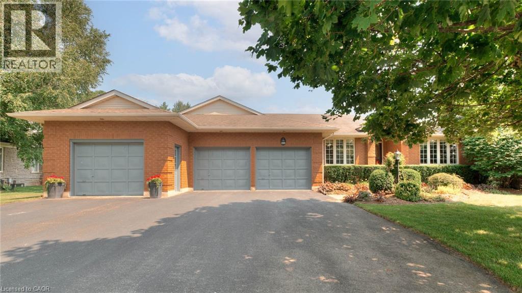 189 GOLF COURSE Road, Conestogo