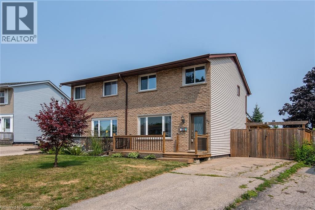 23 ROBERTS Crescent, Kitchener