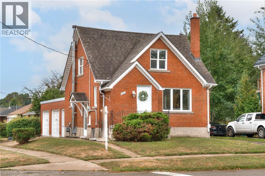 343 GREENFIELD Avenue, Kitchener