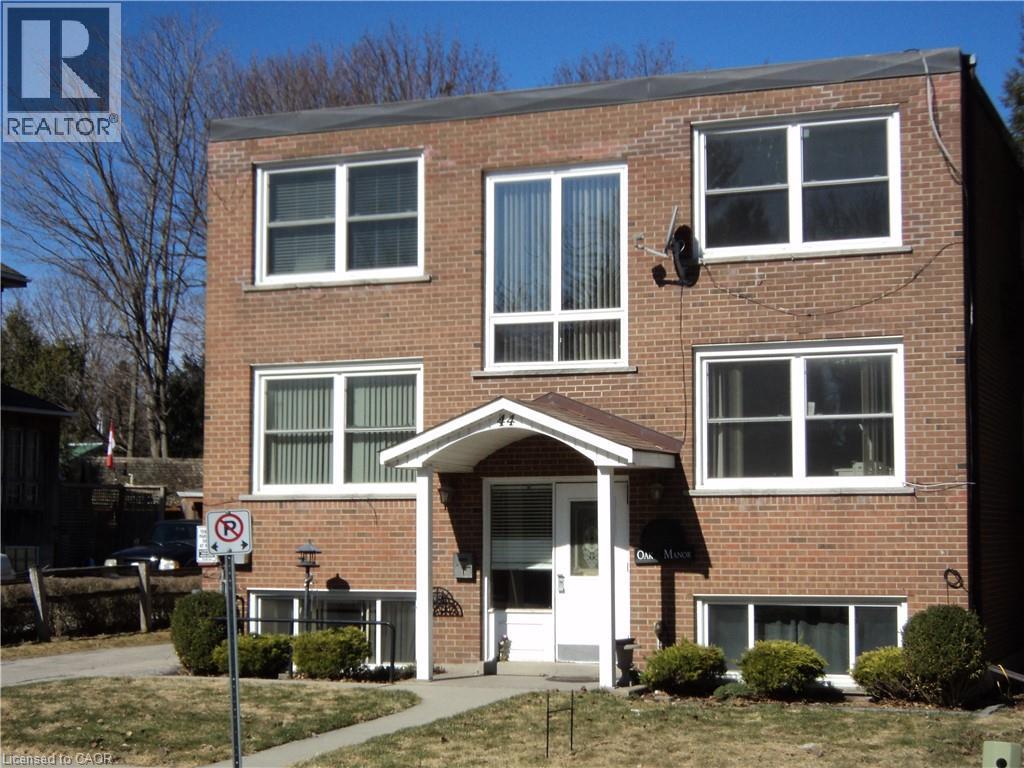 44 MEMORIAL Avenue, Elmira