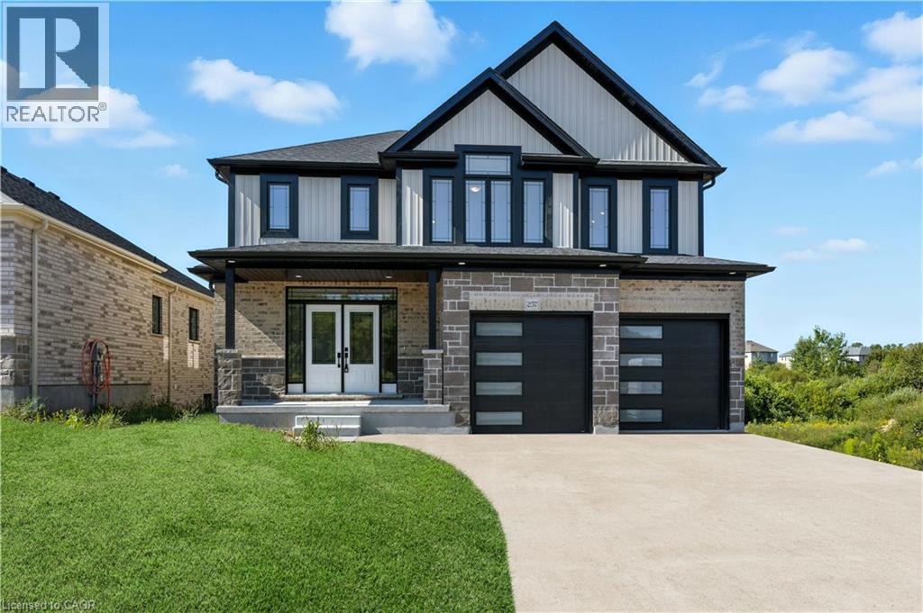 257 LADYSLIPPER Drive, Waterloo