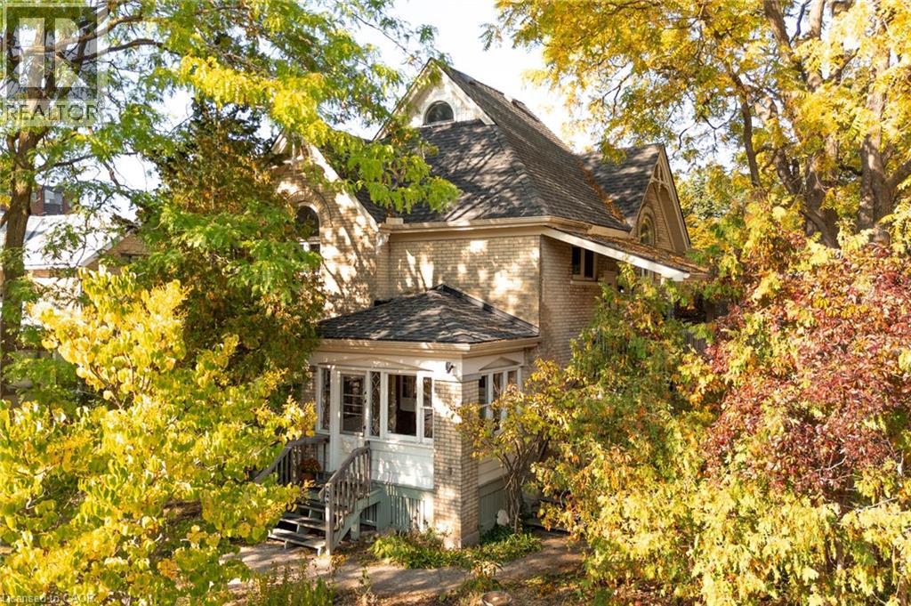 44 ELLEN Street E, Kitchener