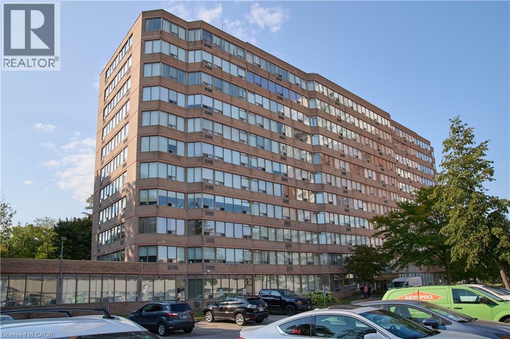 3227 KING Street UnitNo. 909, Kitchener
