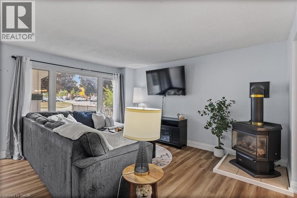 331 PRESTON Parkway, Cambridge
