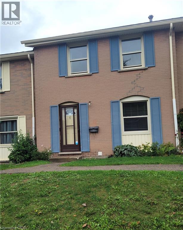 27 QUEENSTON Drive, Kitchener