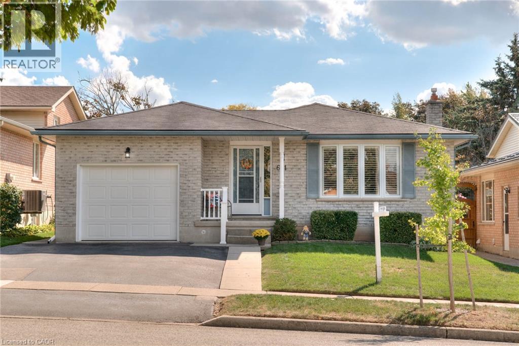 621 SPRUCEHURST Crescent, Waterloo