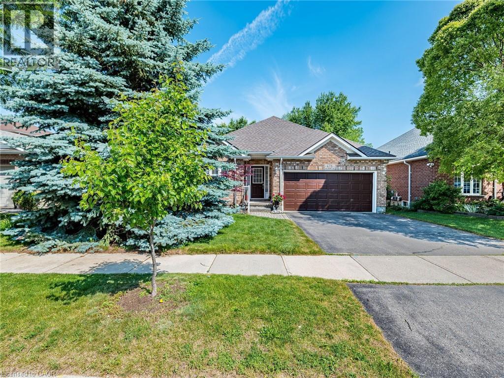 678 SALZBURG Drive, Waterloo