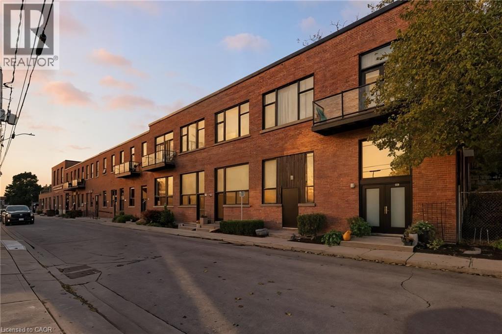 85 SPRUCE Street N UnitNo. 203, Cambridge