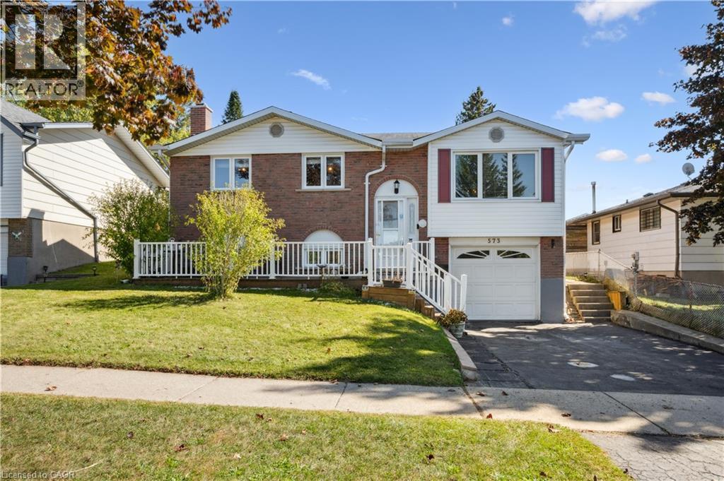 573 PIONEER Drive, Kitchener