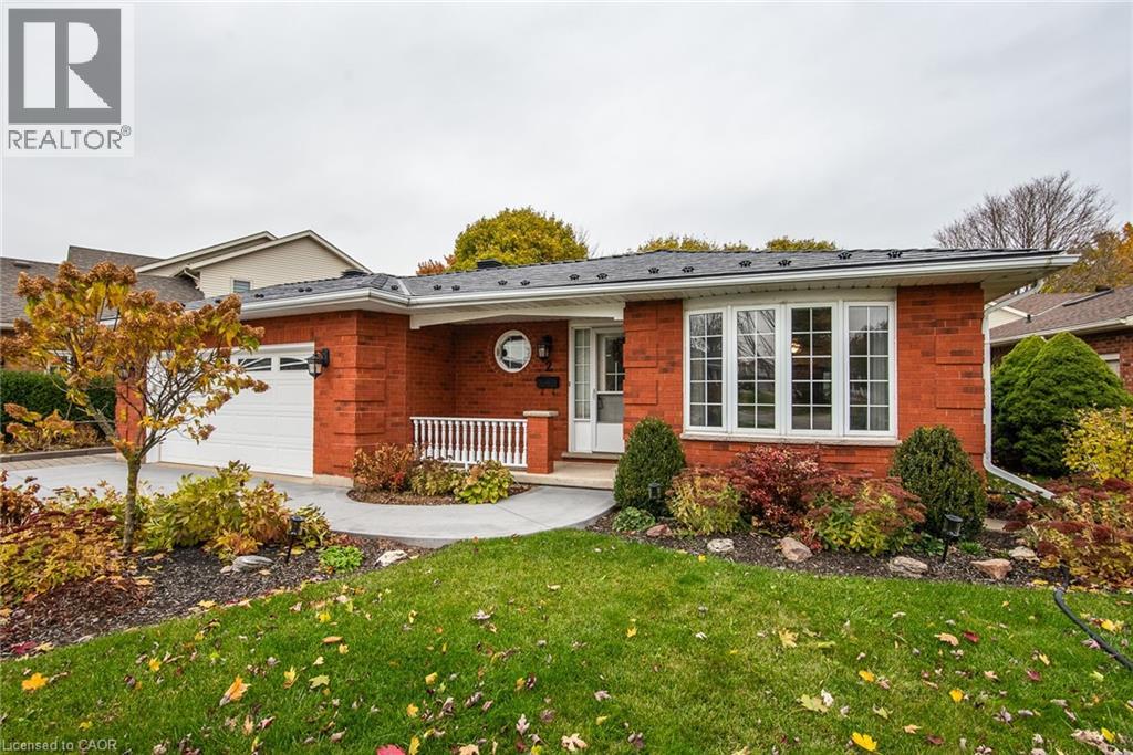 2 PEREGRINE Crescent, Elmira