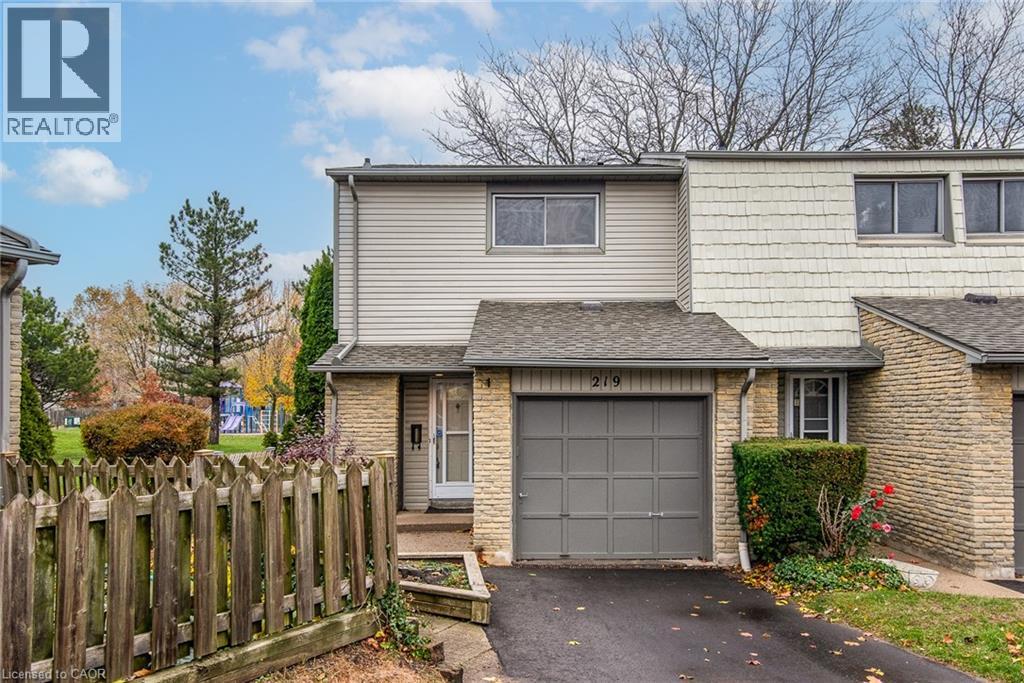 219 DEVERON Crescent, London