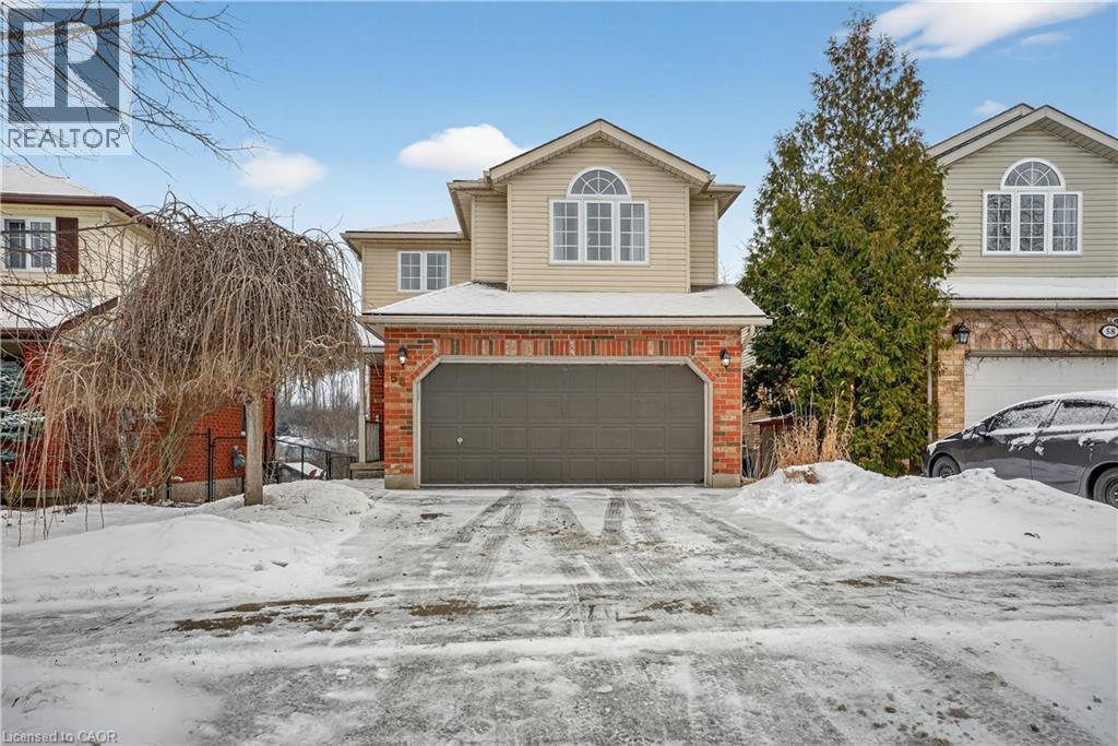 54 GLENCLIFFE Court, Kitchener