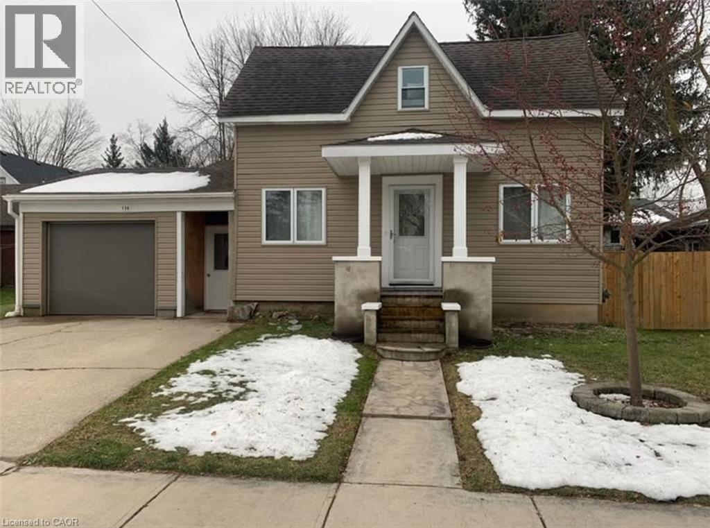 130 UNION Street W, Listowel