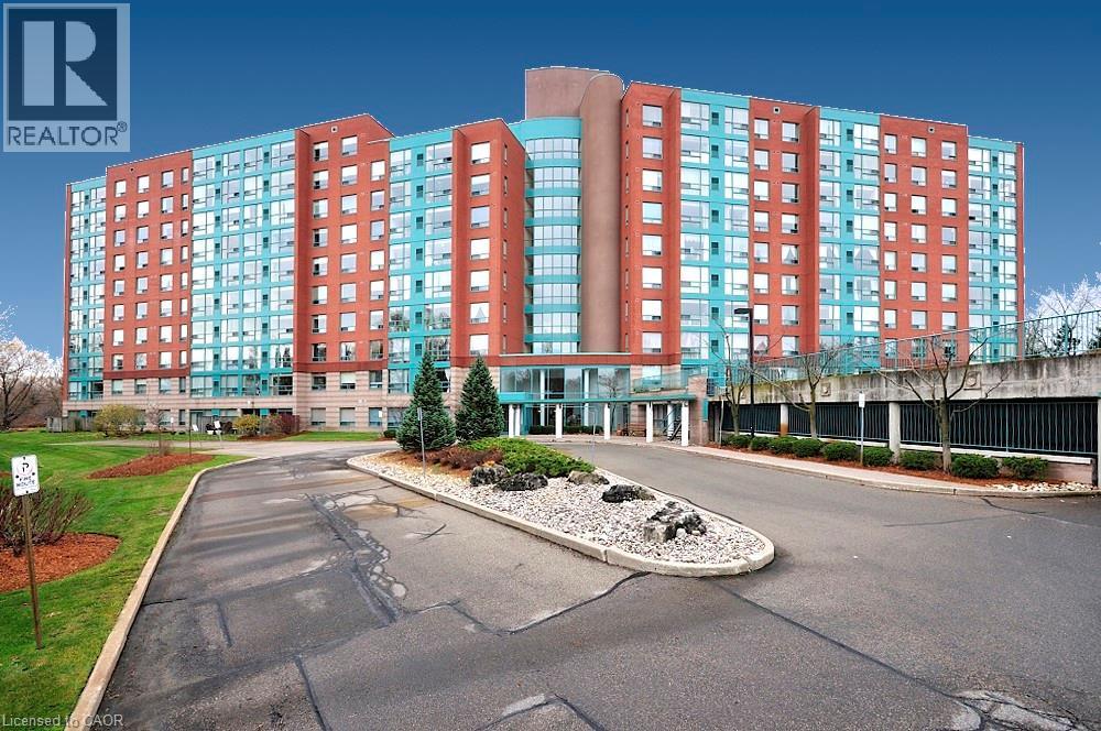 55 BLUE SPRINGS Drive UnitNo. 207, Waterloo