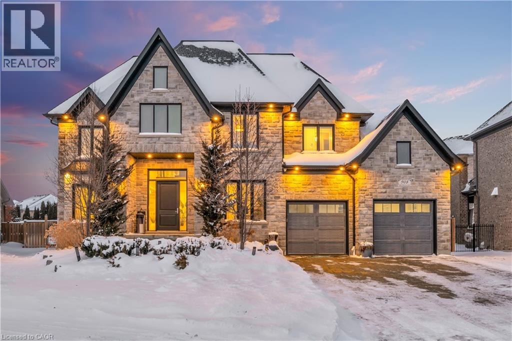 908 FALL HARVEST Court, Kitchener