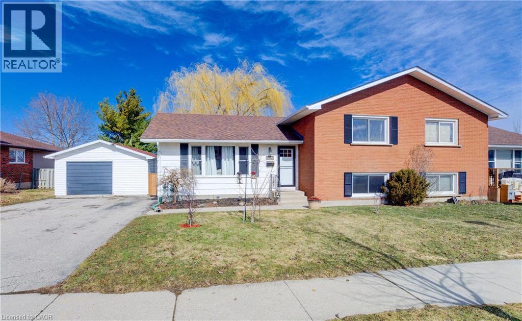 1099 SOVEREIGN Road, Woodstock