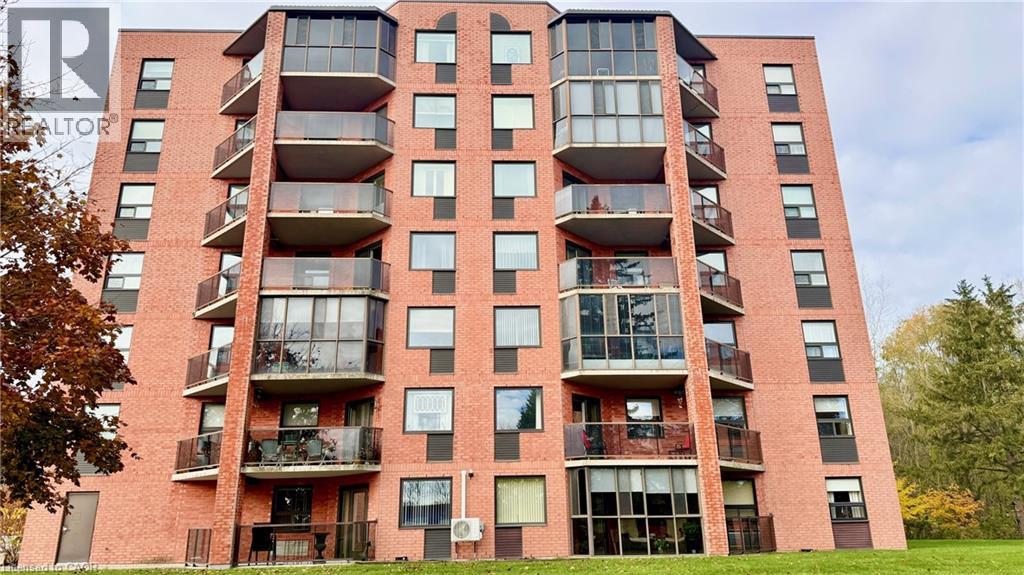 5 MILL POND Court UnitNo. 604, Simcoe