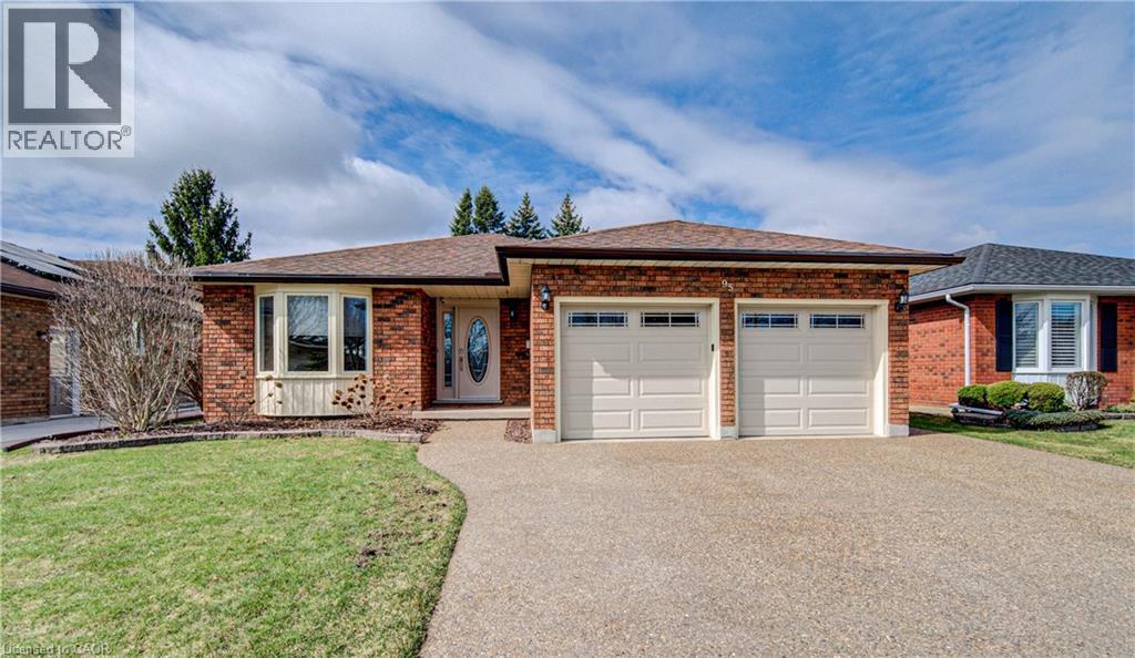 95 BRIERDALE Drive, Kitchener