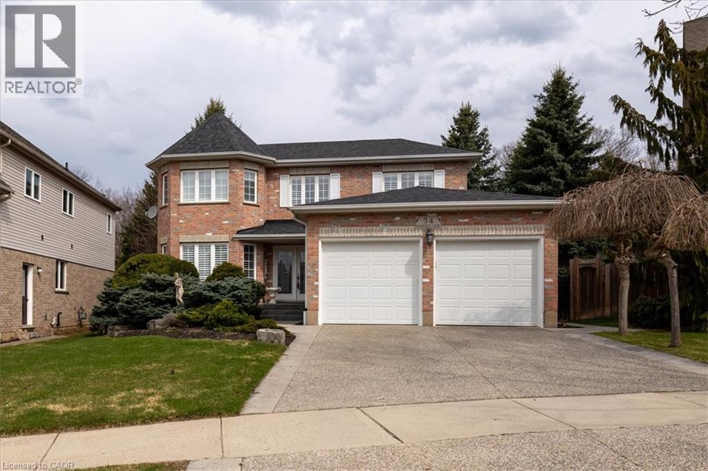 54 WOODCREST Court, Kitchener