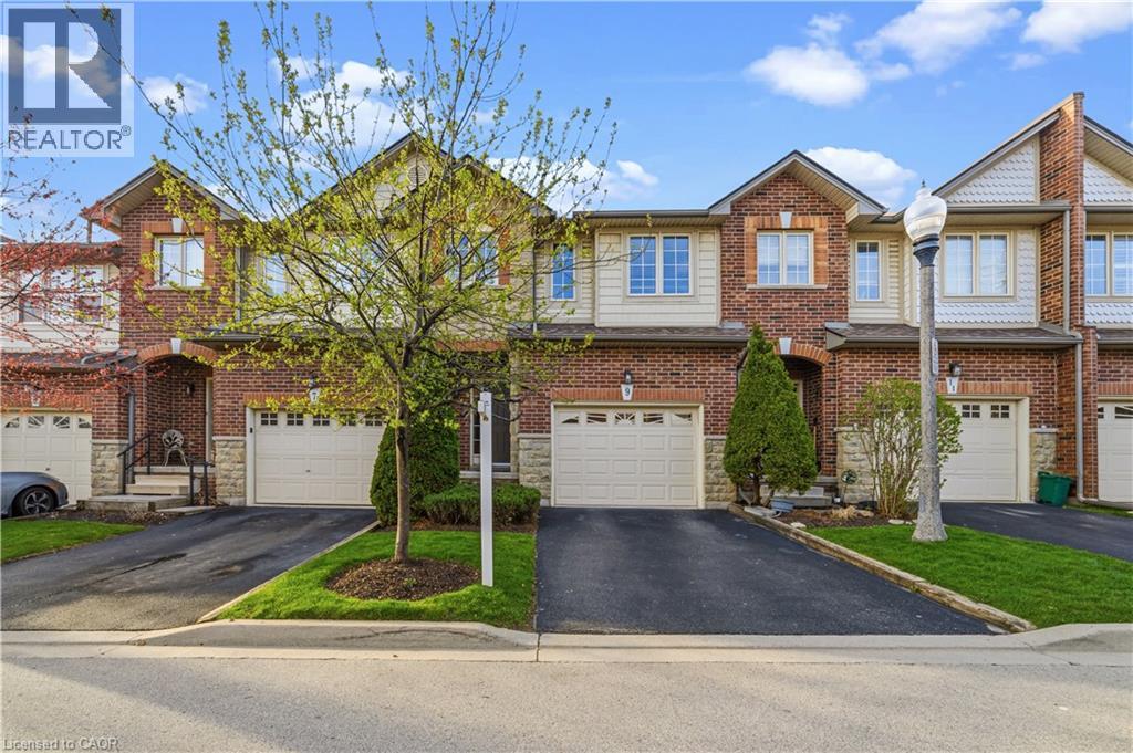 9 LIDDYCOAT Lane UnitNo. 18, Ancaster