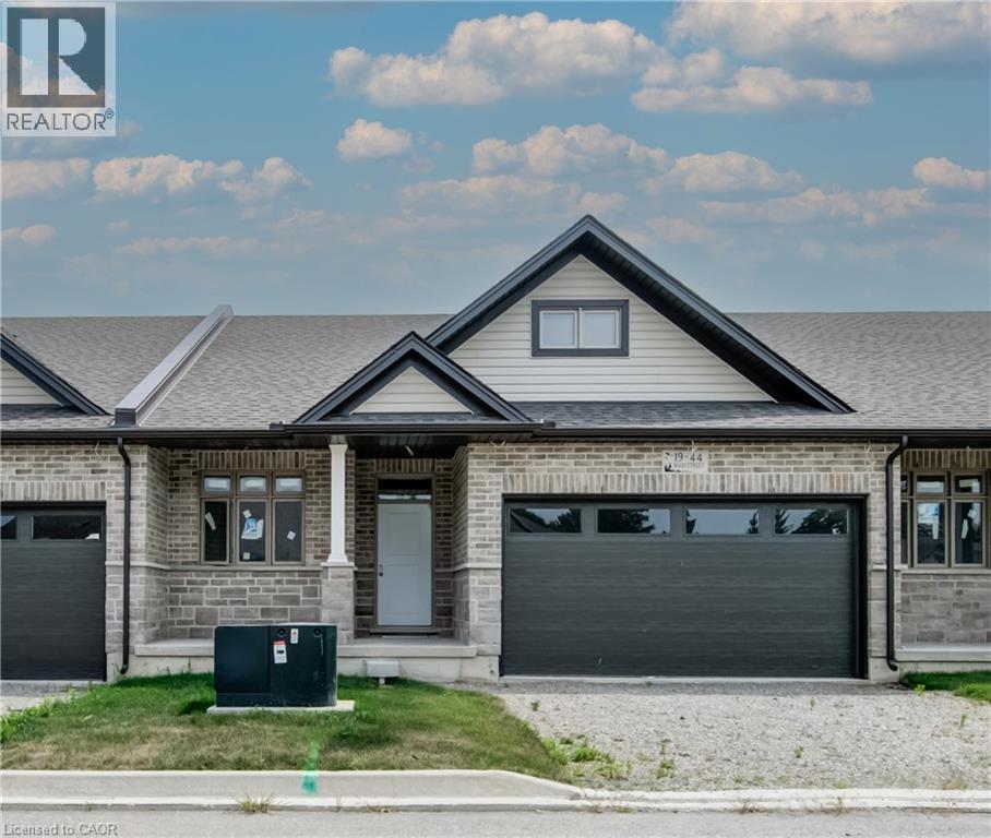 44 MAIN Street E UnitNo. 19, Innerkip