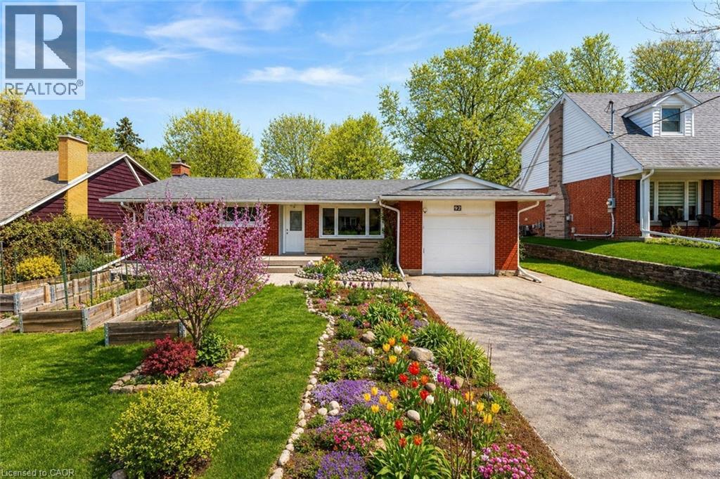 92 BRAESIDE Avenue, Waterloo