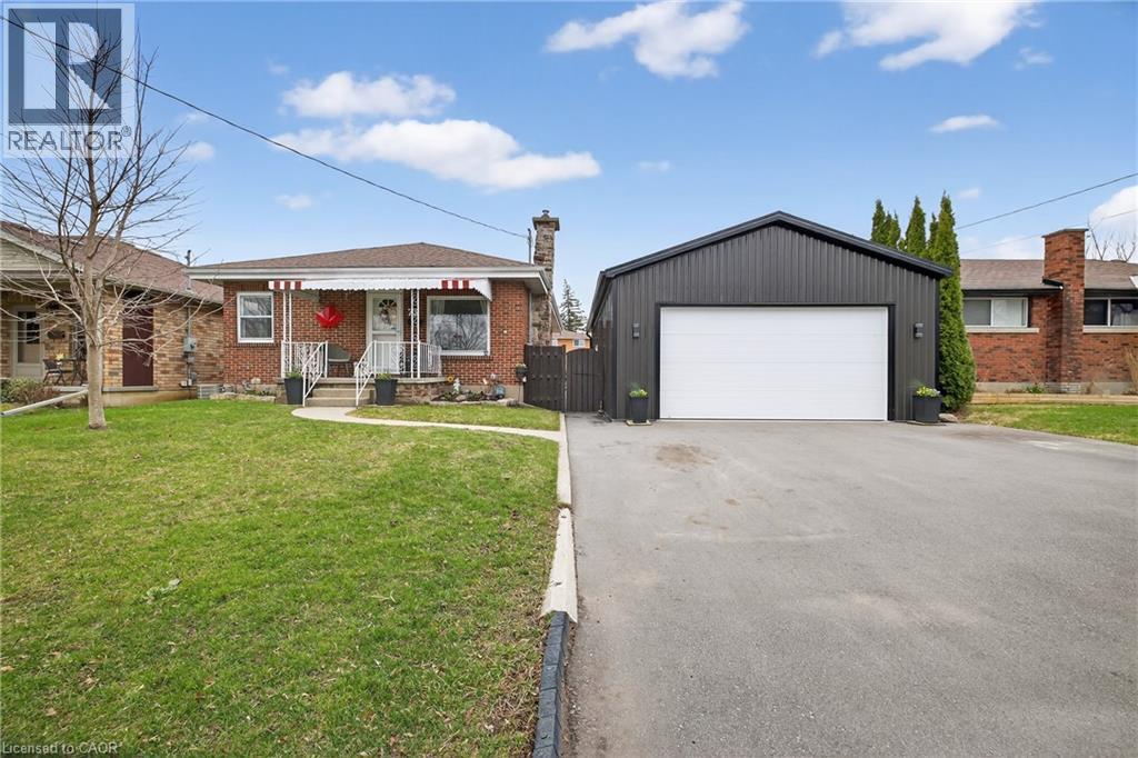 73 AVONDALE Street, Brantford