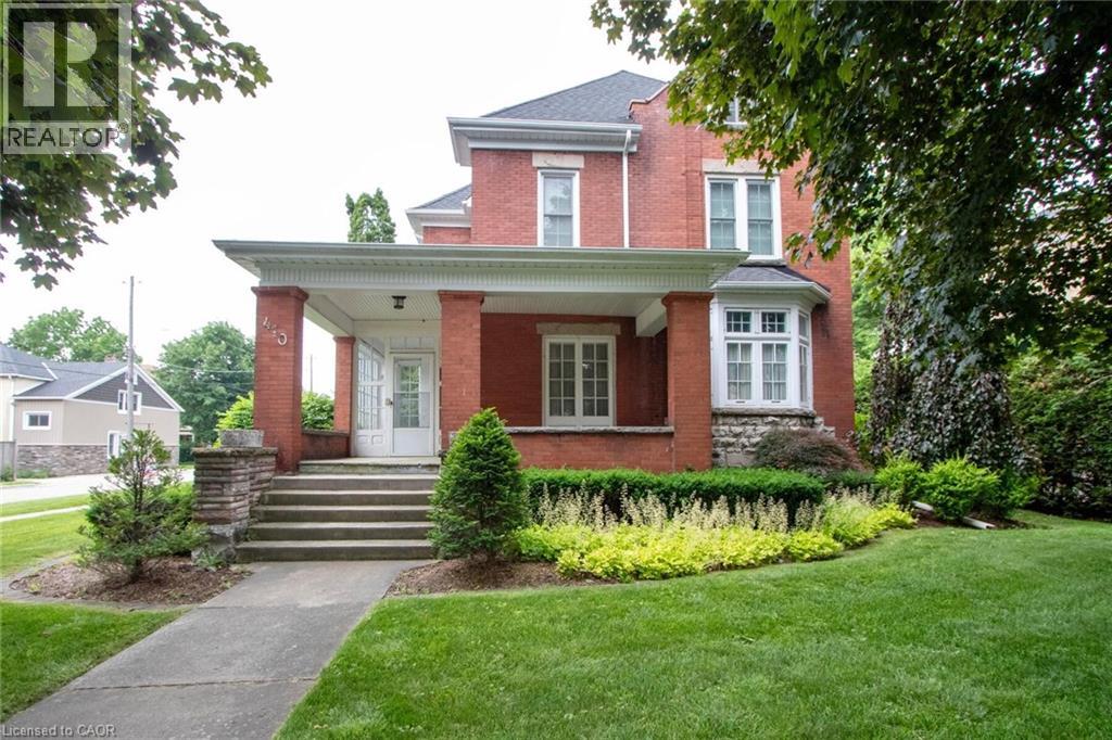 410 MAIN Street W, Listowel