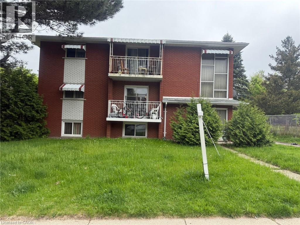 93 BRYBECK Crescent, Kitchener