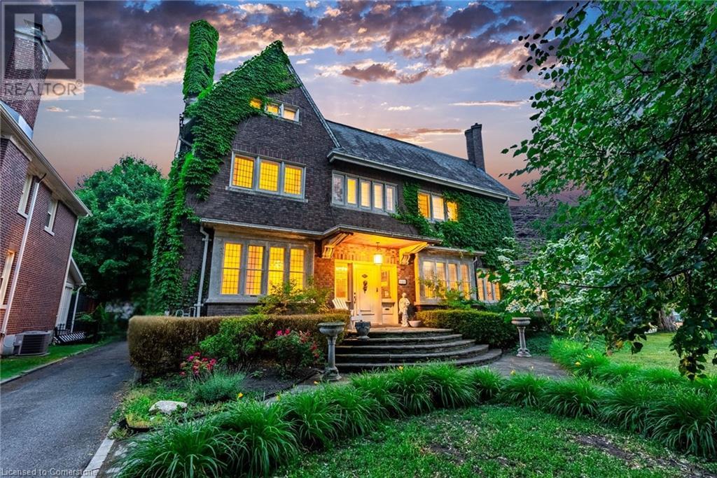 122 DUFFERIN Avenue, Brantford