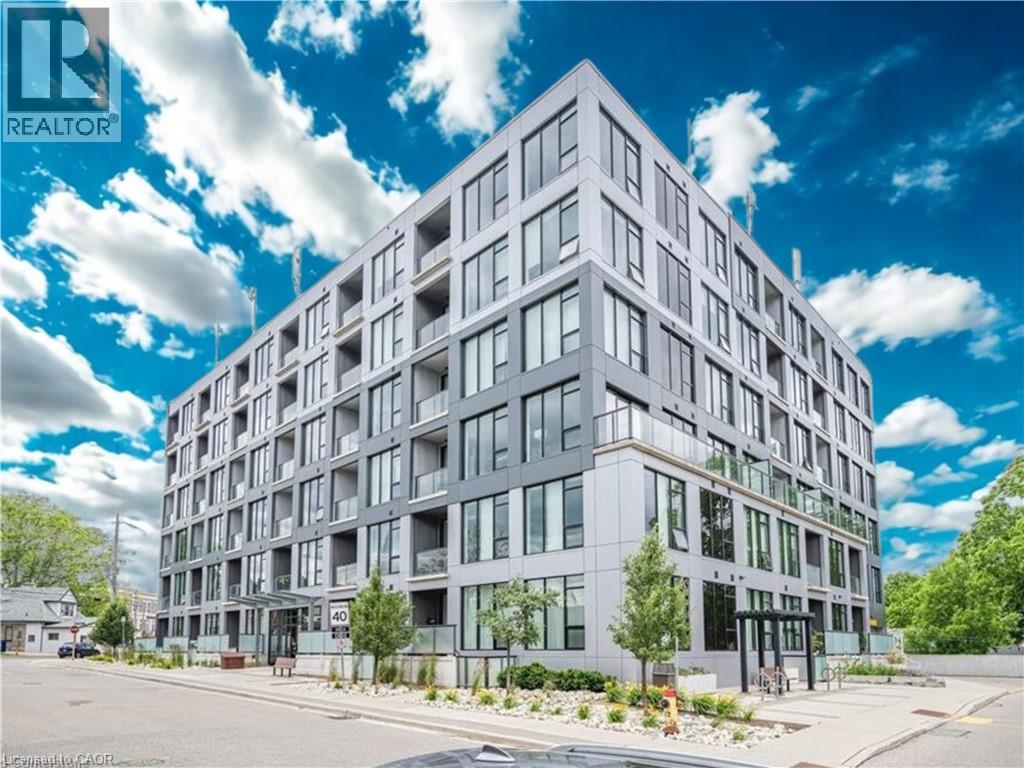 690 KING Street W UnitNo. 621, Kitchener