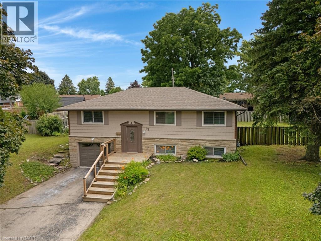 95 ROSSLINN Road, Cambridge