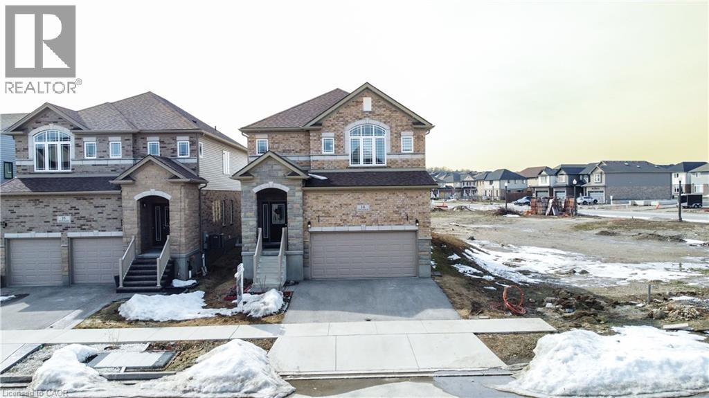 14 WATERBOW Trail, Kitchener
