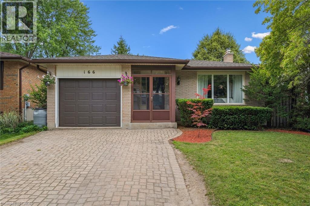 166 WINDING Way, Kitchener