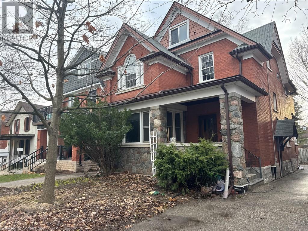 32 SIMEON Street, Kitchener