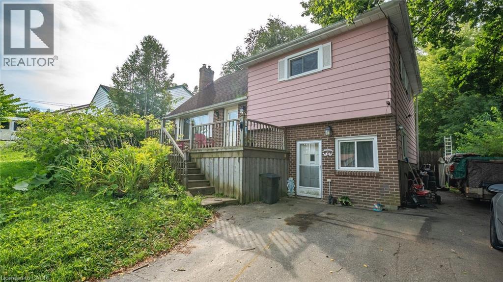 52 PARKER Drive, Simcoe