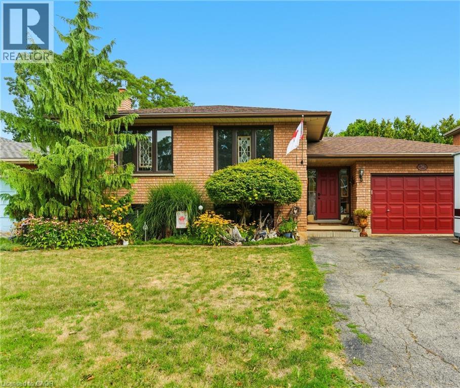 26 ADELAIDE Avenue, Brantford