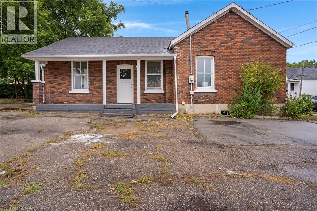 32 NIAGARA Street, Brantford