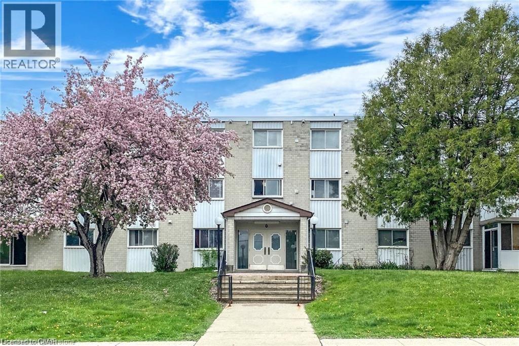 6 WALTON Avenue UnitNo. 310, Kitchener