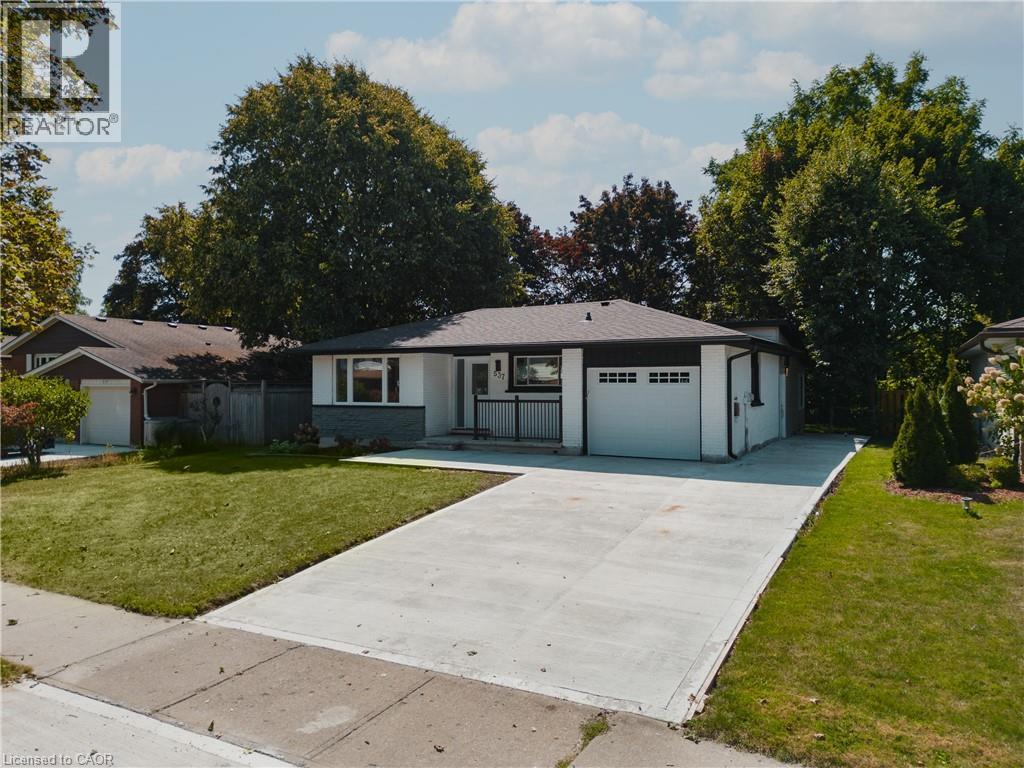 537 GLEN MANOR Boulevard, Waterloo