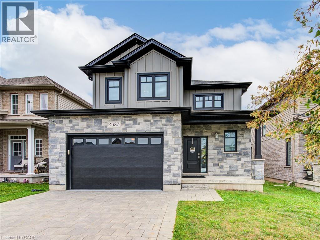 2527 HOLBROOK Drive, London