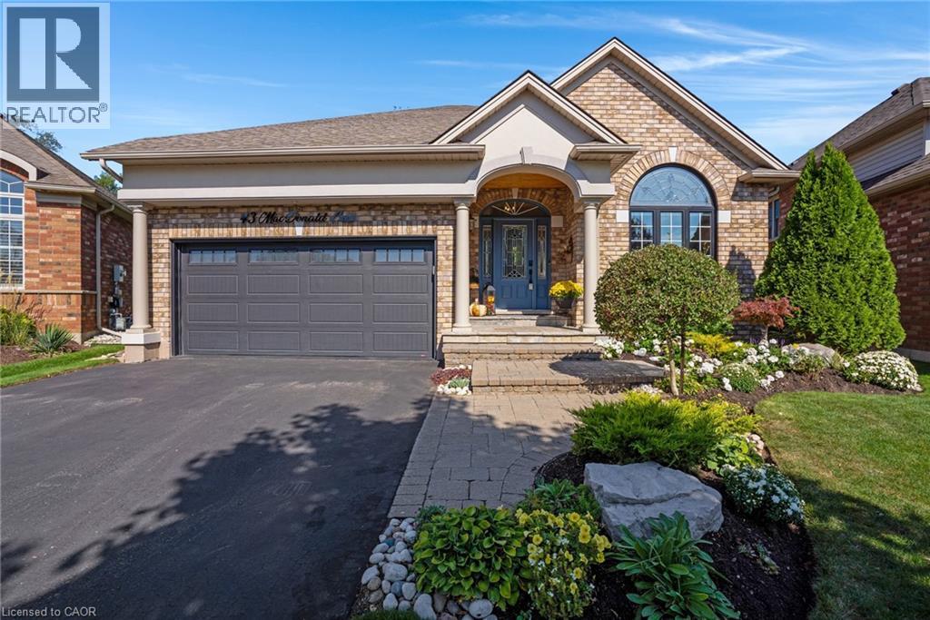 43 MACDONALD Crescent, Brantford