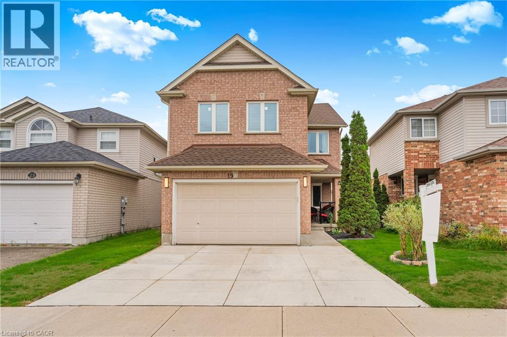 19 MARL MEADOW Drive, Kitchener